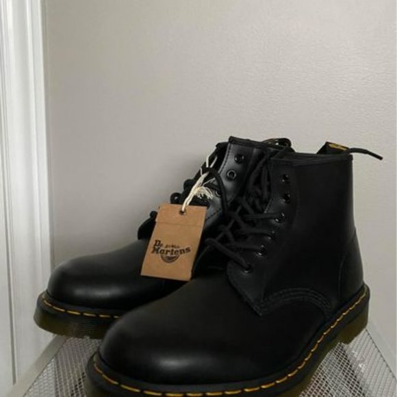 NWT Doc Martens 101 Yellow Stich (Women's US 9) - Picture 1 of 4